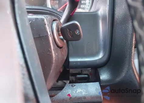 2017 Chevrolet Silverado 1500 1Lt from USA, damaged, VIN 3GCPCREHXHG181852